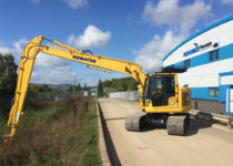 Long Reach Zero Tail Swing Excavator