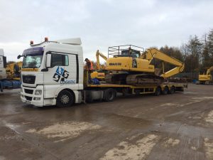 Komatsu 210 long reach sold to Poland