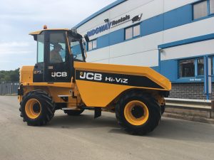 7 Ton Cabbed Dumper Hire Hi Viz