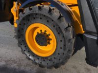 JCB 560 80 Wastemaster short wheel base