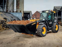 JCB 535 95 Agri Telehandler with agricultural bucket