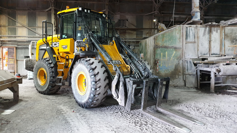 427 Wheeled loading shovel Plant Hire Investment