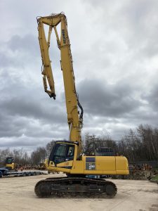 Komatsu PC450 HRD High reach demolition excavators