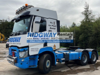 Renault C520 double drive tractor unit for sale