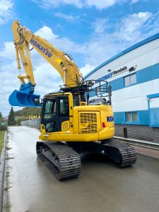 Komatsu PC228 Excavator