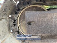 JCB JS 220X tracks